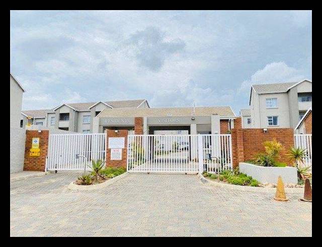 2 BEDROOM APARTMENT FOR SALE IN BLUE HILLS